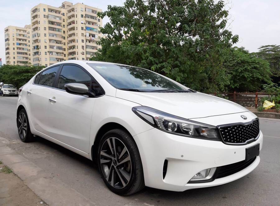 Ban Kia Cerato 1.6AT 2017 - So tu dong
