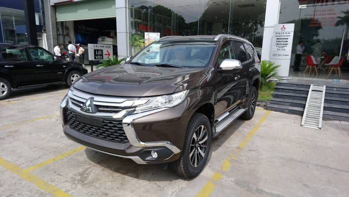 Ban Mitsubishi Pajero Sport GLS D2 MT 2019 moi Da Nang 0908 67 43 43