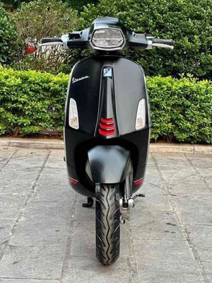 Vespa Sprint iget ABS Đen 2023 New99%_Có Trả Góp