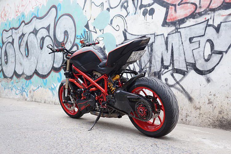 Ducati Streetfighter 848 sieu chat voi 