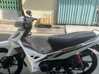 Sirius 50cc màu trắng bánh mâm thắng đĩa ,