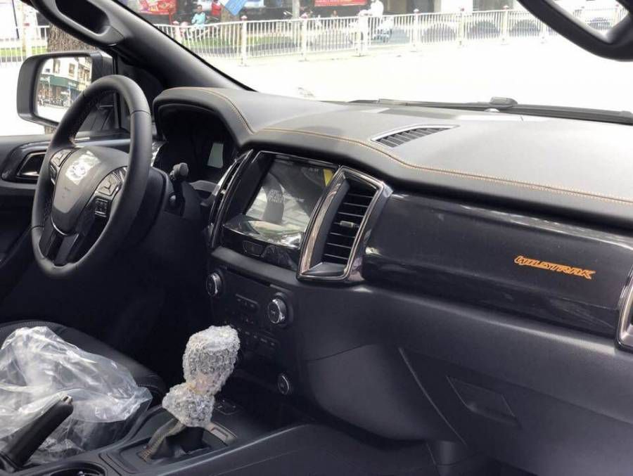 [LH: 0937.200.022] Ford Ranger Wildtrak 2019, Giam tien mat,Tang THUNG, TANG Bao Hiem. DU MAU, GIAO NGAY. HO TRO VAY 80%.