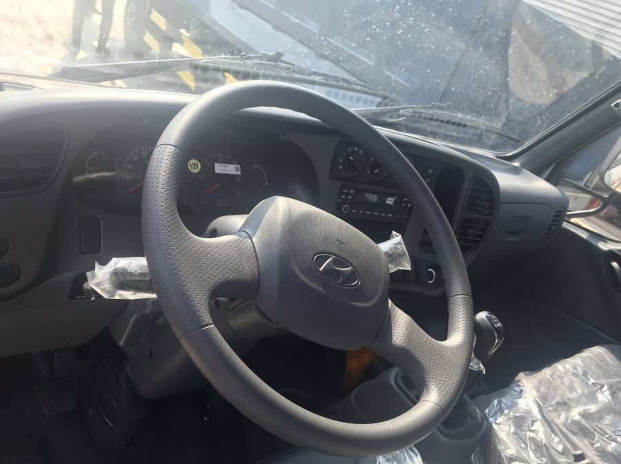 Hyundai N250 1T9-2T5, nhieu khuyen mai khung, ho tro tra gop