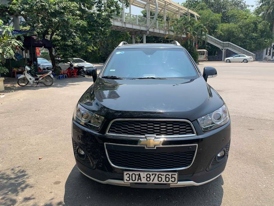 Ban Chevrolet Captiva LTZ 2015