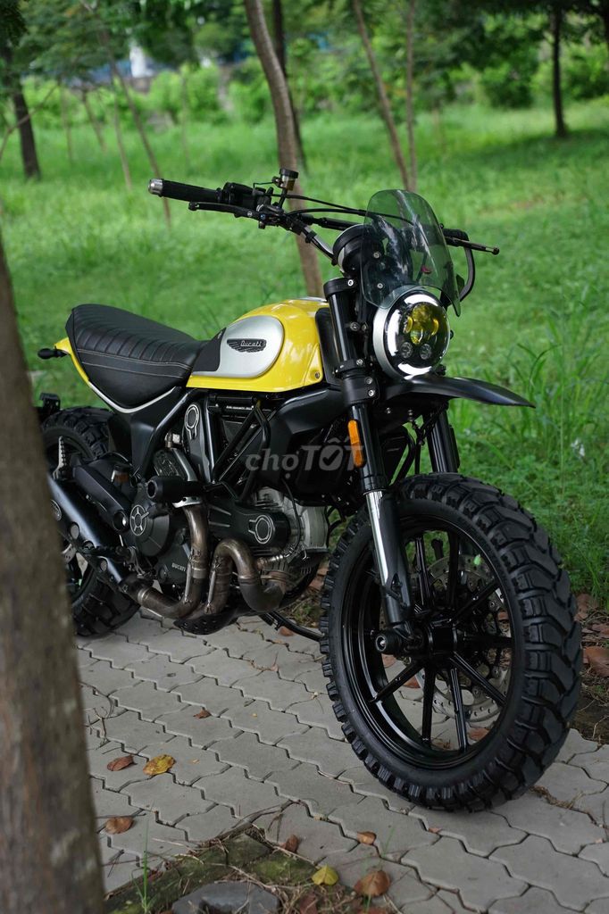 DUCATI SCRAMBLER 800 ABS 2016 FULL ĐỒ