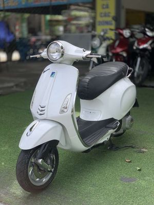 Vespa Primavera 2015 siêu mới . HỖ TRỢ TRẢ GÓP