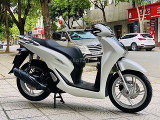 HONDA SH 150I ABS MÀU TRẮNG KHÓA THÔNG MINH 2022