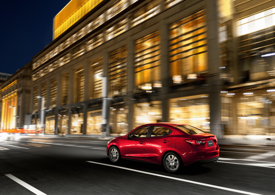 MAZDA 2 UU DAI TOI 10TR TIEN MAT HOAC 1 NAM BAO HIEM VAT CHAT VA CUNG NHUNG PHAN QUA CO GIA TRI LIEN HE NGAY