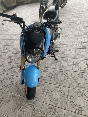 Xe côn moto 125 phân khối, hãng Honda. Xanh dương