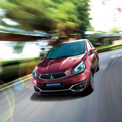 Sieu khuyen mai 50 trieu duy nhat trong thang 6, Mitsubishi Mirage giao xe ngay duy nhat tai Ha Noi goi ngay Hotline : 0966335899 de nhan bao gia uu dai nhat!