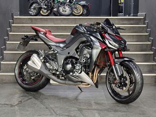 Z1000 ABS ĐỎ CANDY CHẠY LƯỚT