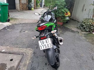 Bán Kawasaki Ninja 300 ABS Lướt 5 ngàn km mới 95%