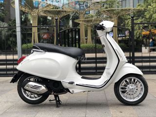 [HỖ TRỢ TRẢ GÓP] Vespa Sprint Trắng đời