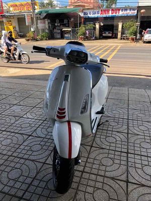 vespa sprin 3/2023 99% chính chủ