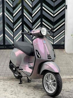 Vespa Primavera 2022 " Biển 690.38"