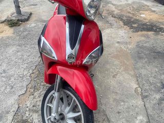 xe piaggio Liberty 3V Le xang phun Fi Y doi 201(