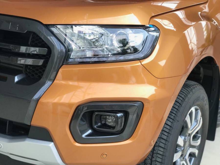 RANGER WILDTRAK 2.0 4X4 DU MAU GIAO NGAY, GIAM GIA TIEN MAT, TANG PHU KIEN LEN DEN 40TR.