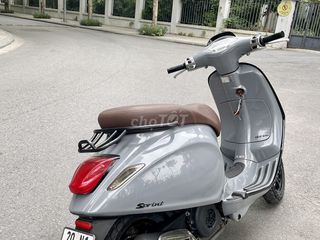 Vespa sprint 3vie 2017 tặng cặp dầu hỗ trợ ship xa