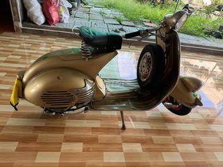 Vespa cổ Acma 1954 thay máy Supper hợp lệ 100 %