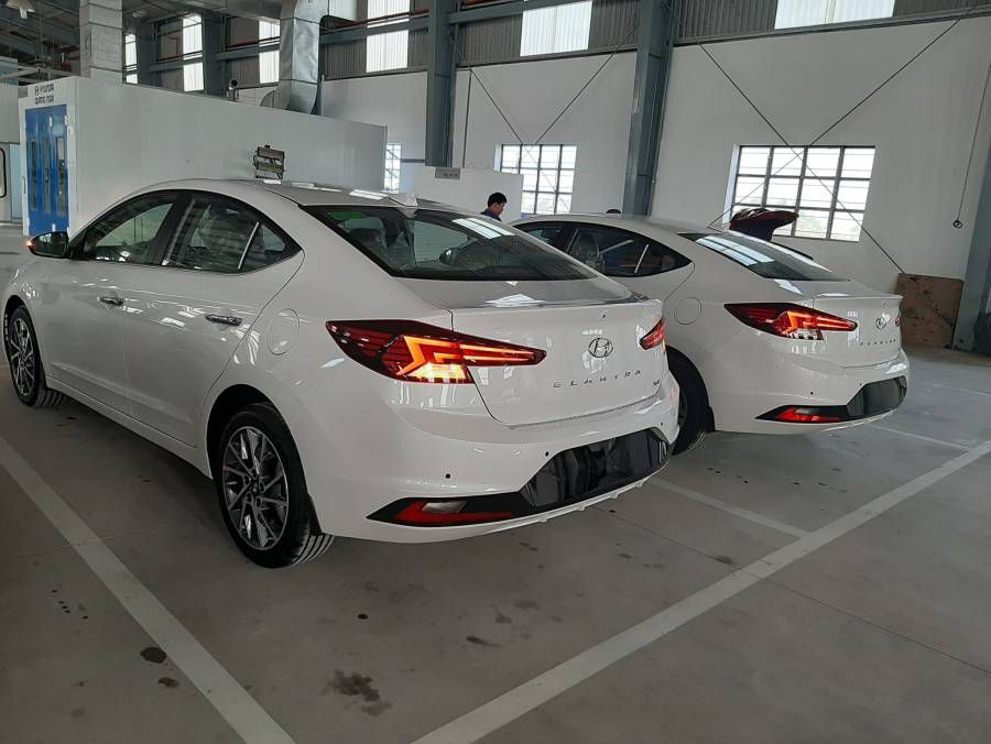 Hyundai Elantra 2019 Da Nang, Co san giao ngay, Tang 10 trieu phu kien, Ho tro Grab - Vay 80% gia tri xe. Lien he: 0905.59.89.59