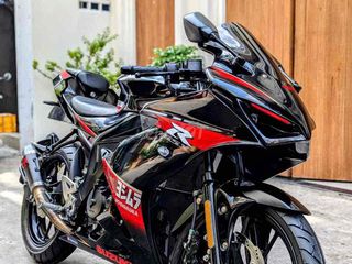 Suzuki GSX R150 bssg full body