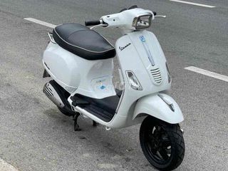 VESPA ĐÈN VUNG PHUN XĂNG HỖ TRỢ TRẢ GÓP NỢ XẤU