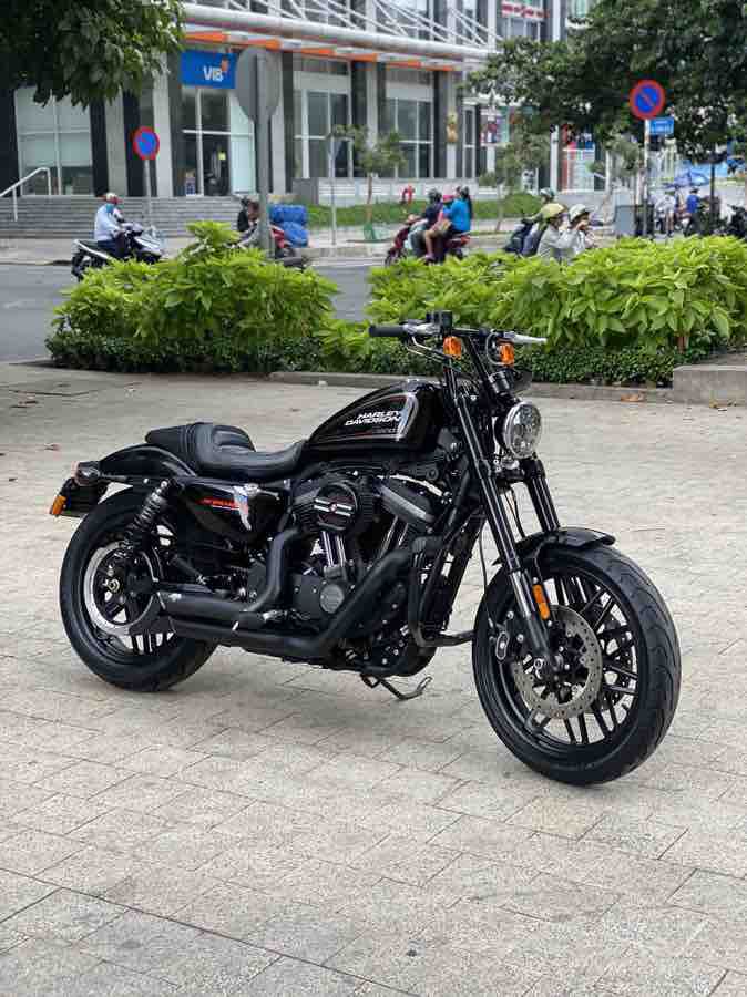 Bán Harley Davidson XL1200 ABS , HQCN Đăng ký 2019 chính chủ bán , odo 11,000km xe đẹp đồ chơi nhiều .