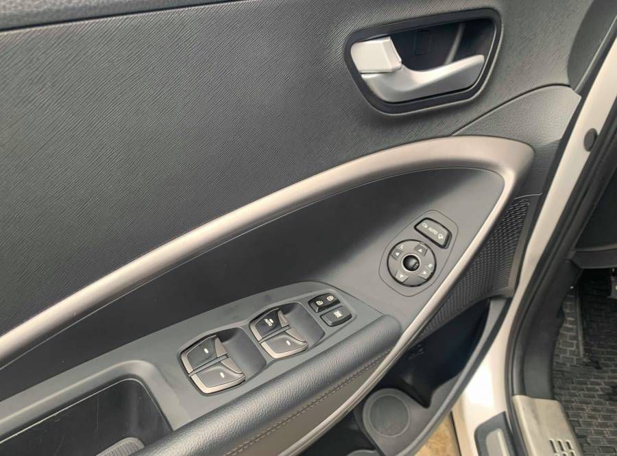Ban Hyundai Santa Fe 2.4 2014 cu Ha Noi
