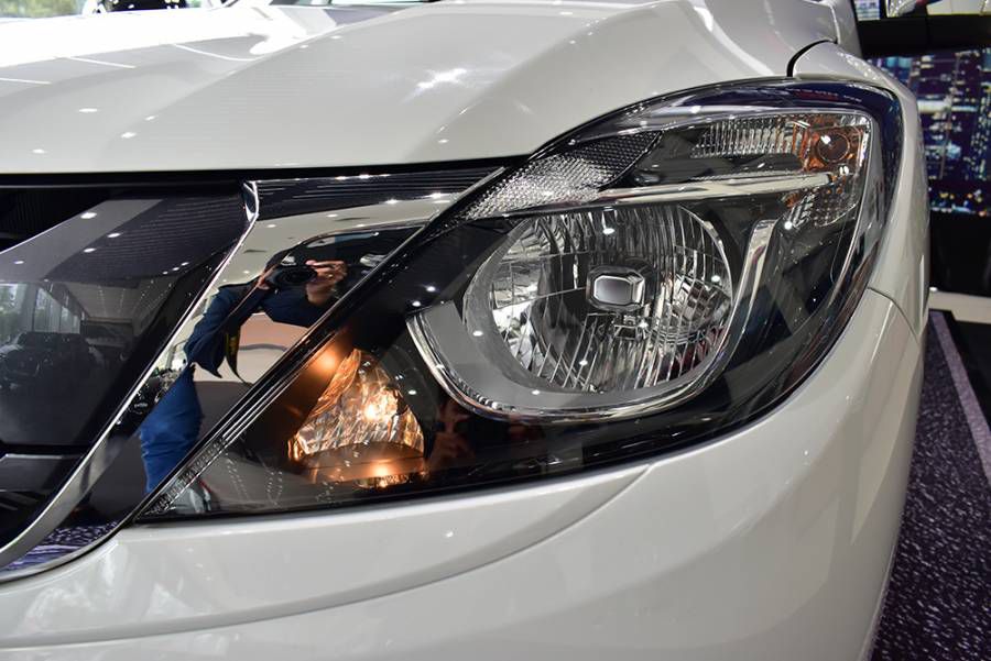 Ban Mazda BT-50 Facelift 2019 moi Binh Duong