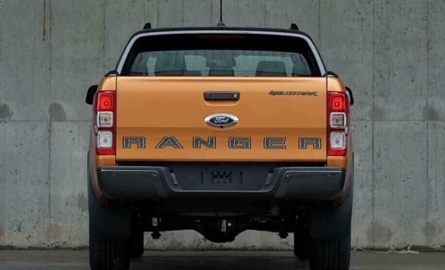 Ban Ford Ranger Wildtrack 2.0 Bitubor 2019 giao xe ngay gia cuc soc.