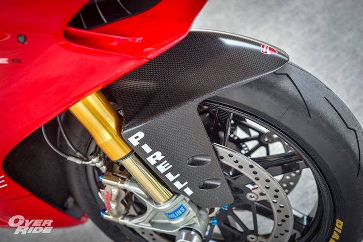 Sieu moto Ducati 1199 Panigale S do “full do choi” khung-Hinh-4
