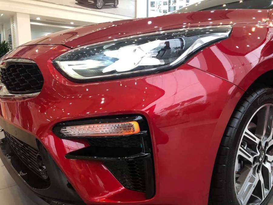 KIA CERATO PREMIUM (2.0) GIA TOT NHAT KHU VUC, UU DAI LON TRONG THANG 6 - TRA TRUOC TU 175tr - CO XE GIAO NGAY - HOTLINE 08.6868.9191 (24/7)