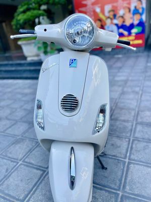 Vespa LX 2011  ie nâu trà sữa cực đẹp biển HN