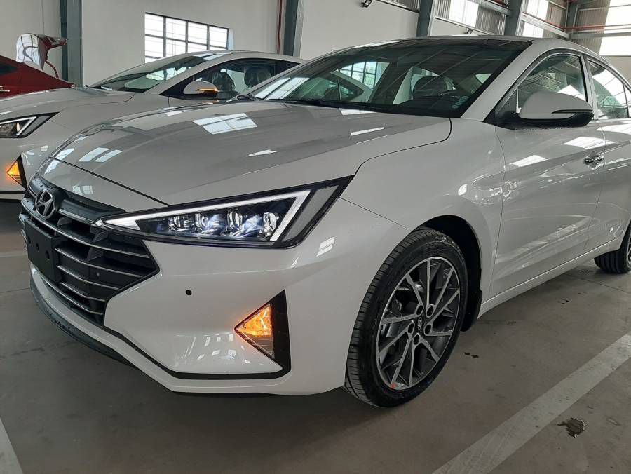 Hyundai Elantra 2019 Đà Nẵng, Có sẵn giao ngay, Tặng 10 triệu phụ kiện, Hỗ trợ Grab - Vay 80% giá trị xe. Liên hệ: 0905.59.89.59