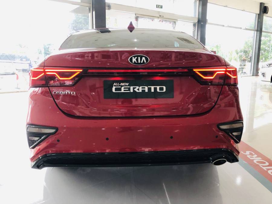 KIA CERATO PREMIUM (2.0) GIA TOT NHAT KHU VUC, UU DAI LON TRONG THANG 6 - TRA TRUOC TU 175tr - CO XE GIAO NGAY - HOTLINE 08.6868.9191 (24/7)