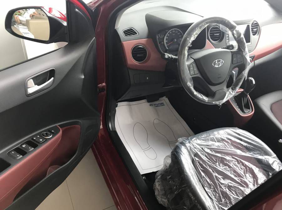 Hyundai I10 2019 Da Nang, Co san giao ngay, Qua Tang hap dan, Ho tro Grab - Vay 80% gia tri xe. Lien he: 0905.59.89.59
