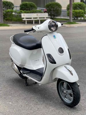 Vespa LX125 đời 2009 BSTP nguyên zin máy êm