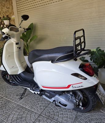 Bán xe Vespa Sprints 150 2022 còn rất mới