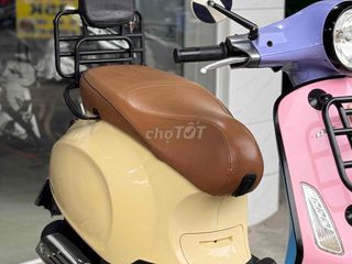 Cần bán Piago Vespa Primvera 2014 Biển SG 9 chủ