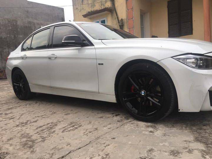 ban BMW 328i sport