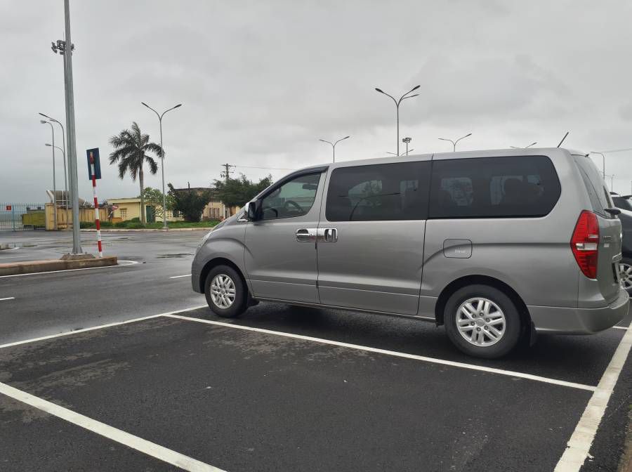 Ban Hyundai Starex 2016 cu Quang NamQuang Nam