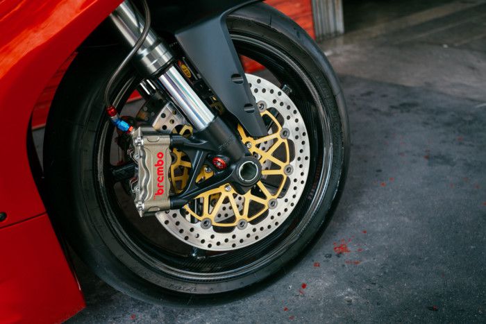 Ducati 899 Panigale độ chất với cặp mâm sợi carbon BST ảnh 7
