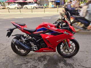 QUÝMOTOR CYCLE (Cbr150 siêu đẹp Odo 9900km.2022)