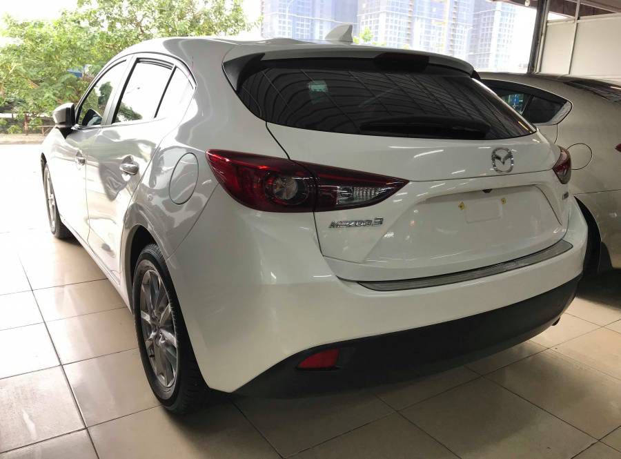 Ban Mazda 3 Hatchback 1.5AT 2016 cu Ha Noi