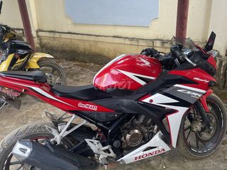 Honda Cbr 150r 2018 đỏ