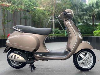 Vespa Lx 125 việt 2011 màu hót xe đẹp máy zin chât