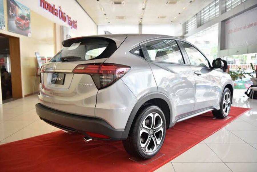 Ban Honda H-RV cao cap  ( DO/ DEN/TRANG/BAC)chi voi 250tr. GIAO NGAY THANG 4, Kem phu kien hap dan.