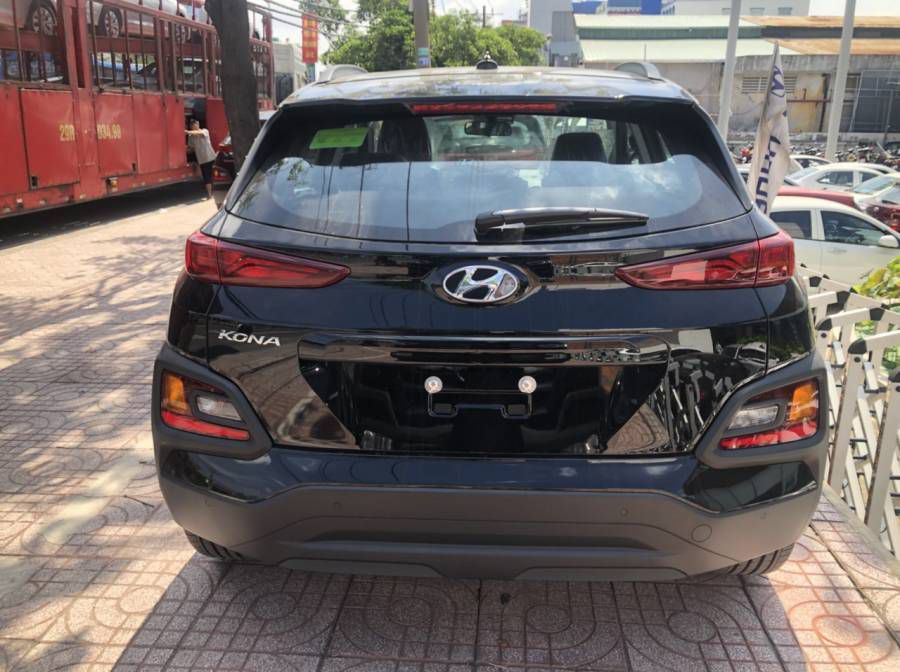 HYUNDAI KONA MOI TAI HO CHI MINH - LH NGAY DE CO GIA TOT NHAT
