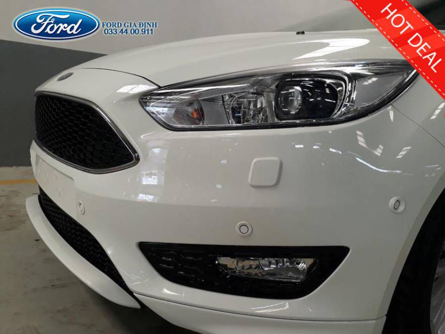 FOCUS GIAM GIA SOC SUMMER SALE TANG TRUOC BA, TANG PHU KIEN FULL, GIAO XE NGAY