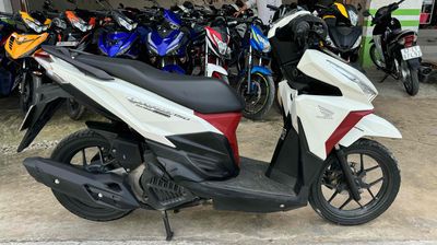 Honda Vario 150 trắng đỏ 2017 ( hỗ trợ góp )